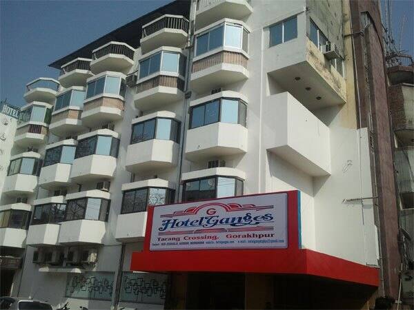 Hotel Savvy Ganges, Gorakhpur 1